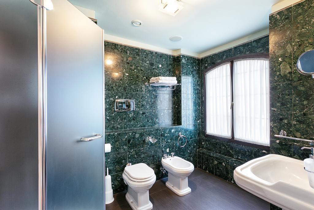 Deluxe Apartments Lagoon View Venesia Bagian luar foto