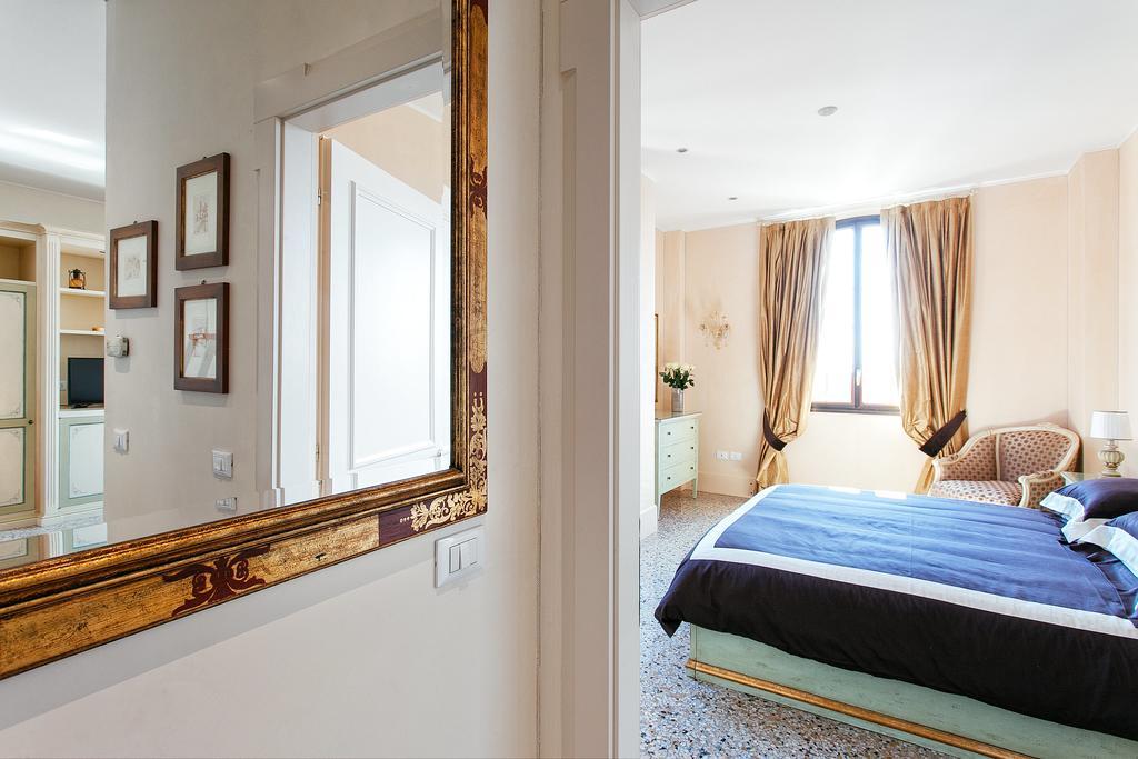 Deluxe Apartments Lagoon View Venesia Bagian luar foto