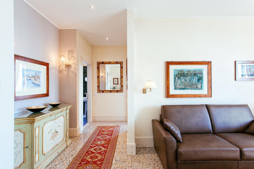 Deluxe Apartments Lagoon View Venesia Bagian luar foto