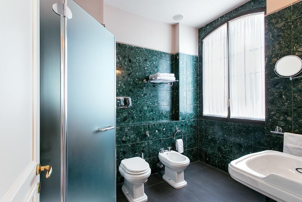 Deluxe Apartments Lagoon View Venesia Bagian luar foto